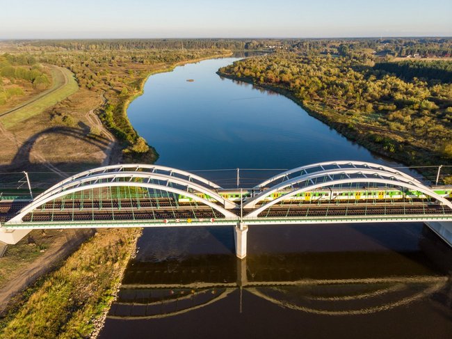 Most na Bugu. 6.10.2020 r., fot. Szymon Grochowski, źródło PKP Polskie Linie Kolejowe S.A.
